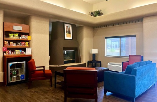 Peoria Hotel | Comfort Suites Peoria Sports Complex