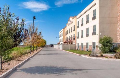 Roswell Hotel | Comfort Suites Roswell North