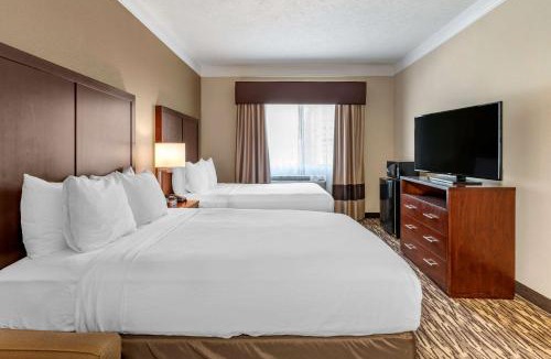 Southeast Salem Hotel | Comfort Suites Salem