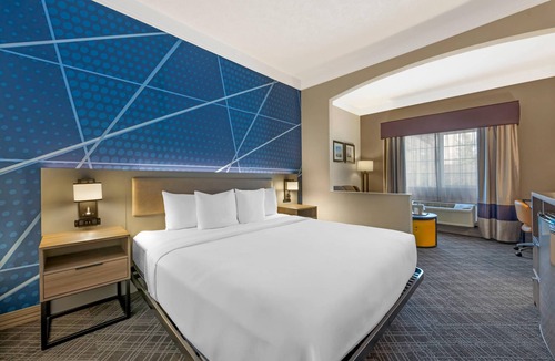 Southeast Salem Hotel | Comfort Suites Salem