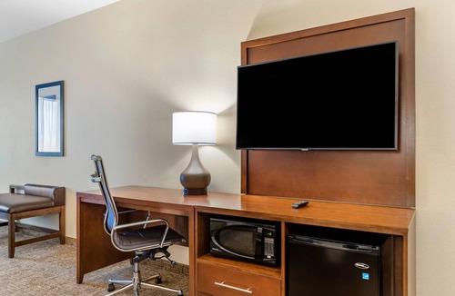 North San Antonio - SAT Hotel | Comfort Suites San Antonio Ft. Sam Houston/SAMMC Area