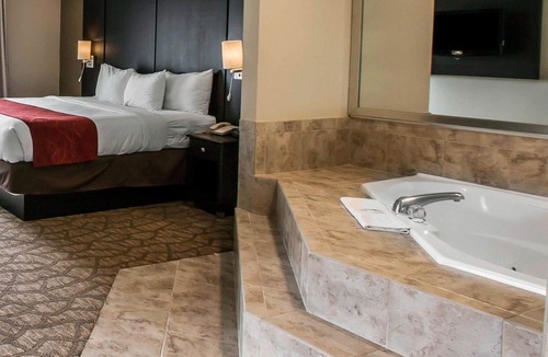 San Onofre Hotel | Comfort Suites San Clemente Beach