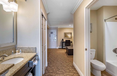 San Onofre Hotel | Comfort Suites San Clemente Beach