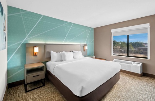 Sanford Hotel | Comfort Suites Sanford