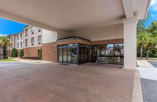 Saraland Hotel | Comfort Suites Saraland - North Mobile