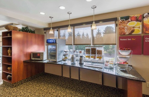 Seaford Hotel | Comfort Suites Seaford