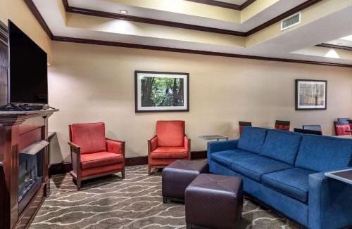 Shreveport Hotel | Comfort Suites Shreveport West I-20