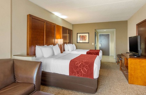 Colonial Heights Hotel | Comfort Suites South Park