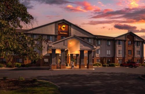 St. Charles Hotel | Comfort Suites St Charles-St Louis