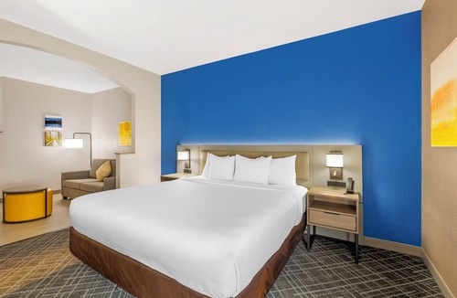 Sumter Hotel | Comfort Suites Sumter near Shaw AFB