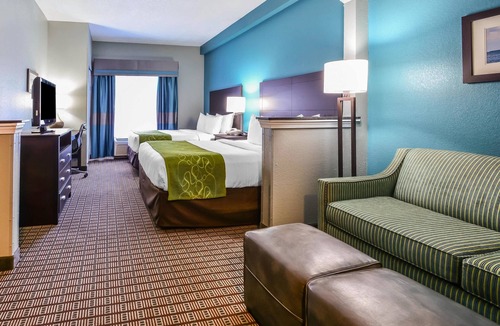 Tampa Hotel | Comfort Suites Tampa - Brandon