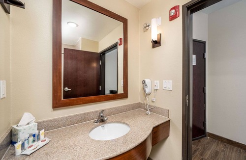 Abilene Hotel | Comfort Suites University