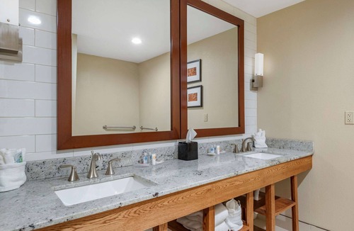 Lubbock Hotel | Comfort Suites University