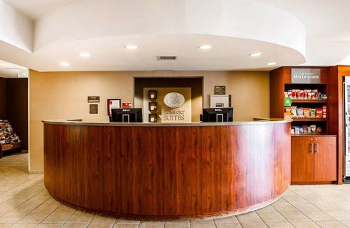 Independence Hotel | Comfort Suites - Independence