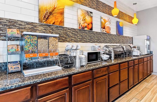 Vincennes Hotel | Comfort Suites Vincennes