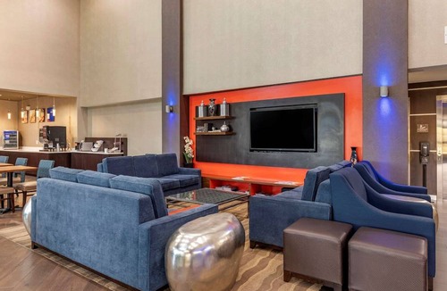 Waco Hotel | Comfort Suites Waco North - Near University Area