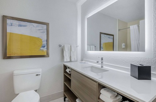 Brownsburg Hotel | Comfort Suites West Indianapolis - Brownsburg