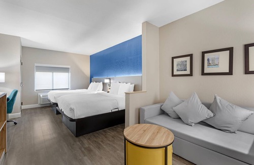 Jacksonville Hotel | Comfort Suites West Jacksonville