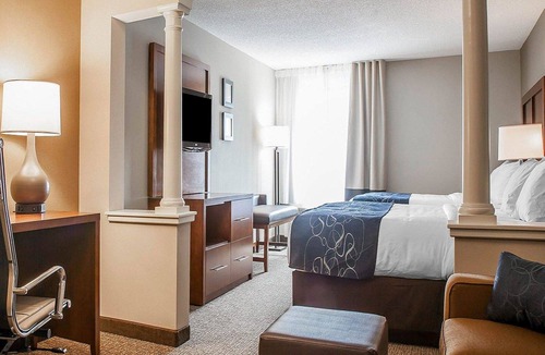 West Warwick Hotel | Comfort Suites West Warwick - Providence