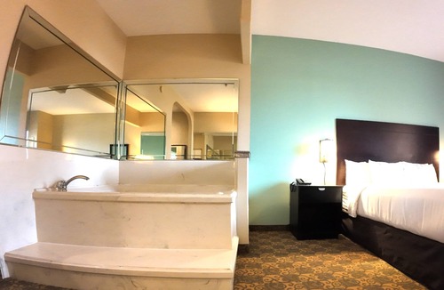 Westchase Hotel | Comfort Suites Westchase Houston Energy Corridor
