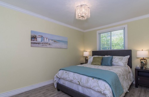 West End House | Comfort With A Touch of Class #2