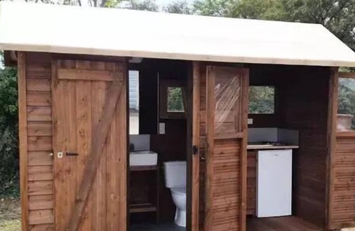 Chisseaux Cabin | Comfort yurt (28 m²) sleeps 4