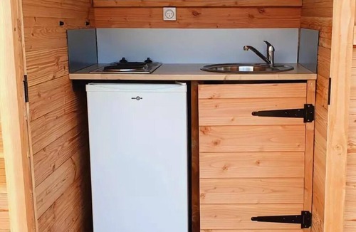 Chisseaux Cabin | Comfort yurt (28 m²) sleeps 4