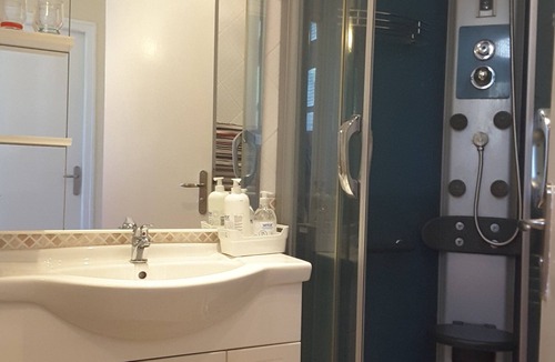 Juvigny-sous-Andaine Bed & Breakfast | Comfortable Bed & Breakfast between Bagnoles de l'Orne and Domfront.