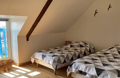 Saint-Benoit-des-Ondes Apartment | Comfortable duplex apartment 50 metres from the sea