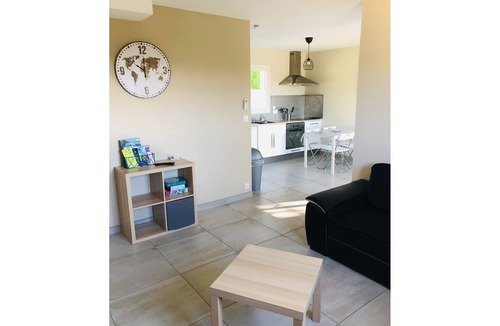 Saint-Martin-d'Ardeche House | Comfortable furnished cottage Saint Martin d'Ardèche