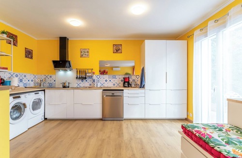 Villeneuve-les-Avignon Villa | Comfortable family villa with pool and air conditioning in Provence