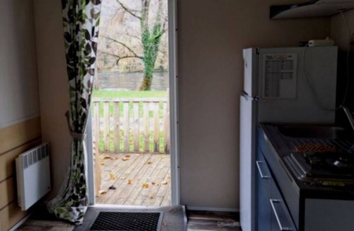 Monceaux-sur-Dordogne House | Comfortable mobile home for 5 with terrace
