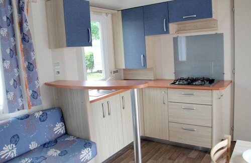 La Chaize-Giraud House | Comfortable Mobile Home with Terrace for 6 People