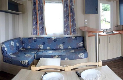 La Chaize-Giraud House | Comfortable Mobile Home with Terrace for 6 People