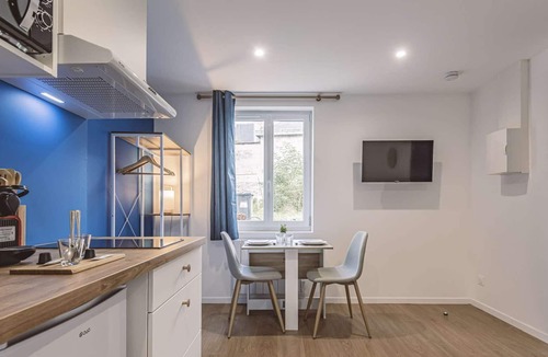 Chalons-en-Champagne Apartment | Comfortable studio in a quiet location