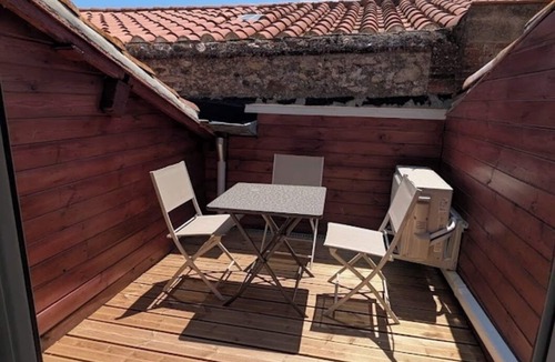 Corneilla-del-Vercol Apartment | Comfortable 80 m2 self-contained studio, 10 minutes from the sea.