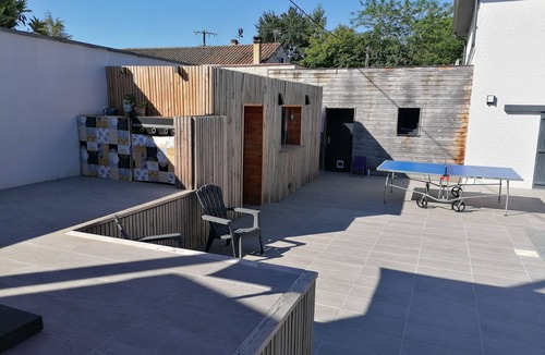 Couze-et-Saint-Front House | COMFORTABLE CONTEMPORARY-STYLE HOUSE WITH PRIVATE HEATED POOL