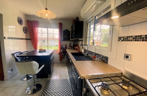 Saint-Julien-en-Born House | Comfortable house in an exceptionally quiet, leafy setting.