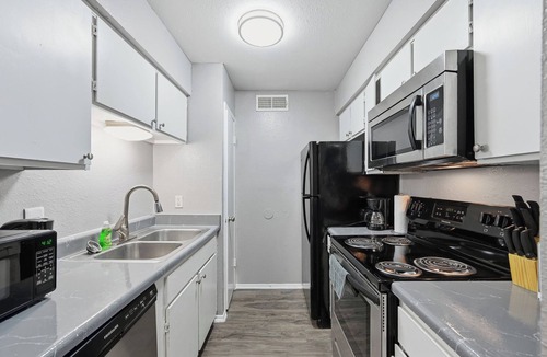 Southridge Apartment | Comfortable 1-bed w/hardwood-style floors