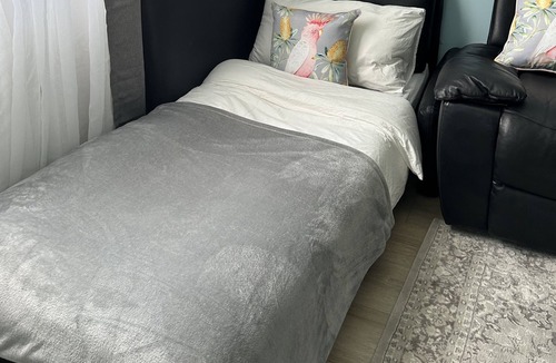 Buff Point House | Comfortable 1 bedroom duplex close to everything