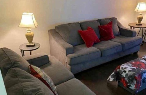 Beverly Apartment | Comfortable 1 bedroom central located near Salem, ma