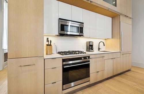 Tulane - Gravier Apartment | Comfortable 1BR Apartment Near CBD | Gated Parking | Gym