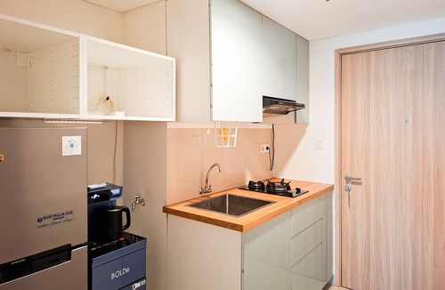 South Tangerang Apartment | Comfortable 1Br Without Living Room At Apartment Bintaro Embarcadero
