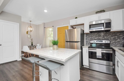 Northside House | Comfortable 1BR in Northside Long-Term Ready