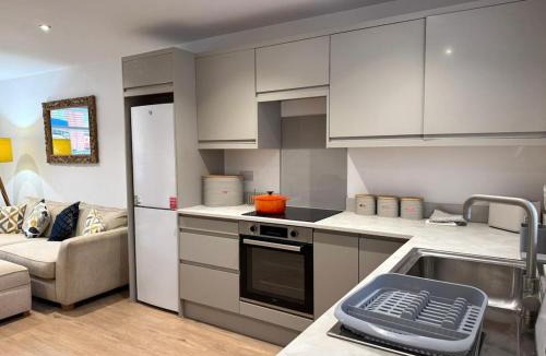 Tatenhill Apartment | Comfortable 2 Bed Apartment