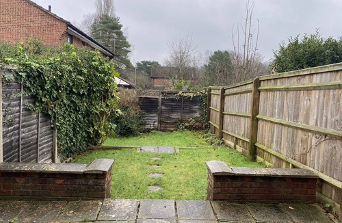 Bracknell Ski Chalet | Comfortable 2 Bedroom House in Bracknell