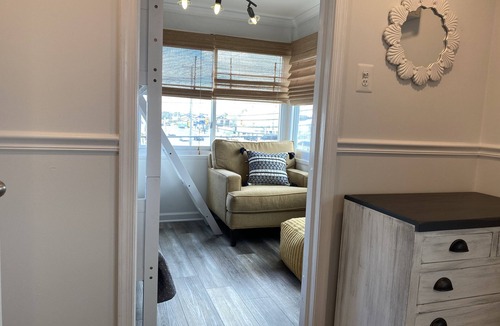 Beach Haven Terrace Apartment | Comfortable 2 Bedroom 2 Bath Apartment