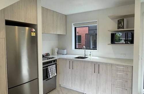 Henderson Apartment | Comfortable 2BR Home on Te Kanawa Crescent