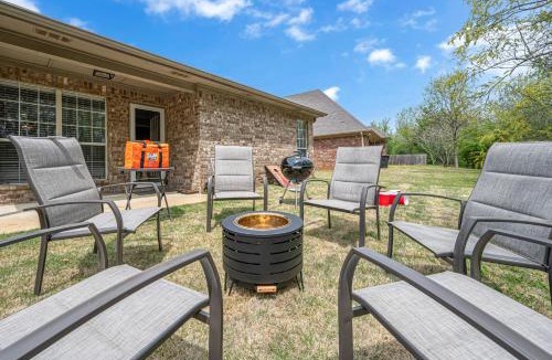 New Castle House | Comfortable 2BR Near Trussville Sports Complex