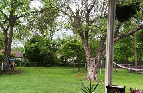 Dean Highland House | Comfortable 3/2 in Dean Highlands! Waco, TX - Magnolia Silos, Baylor University